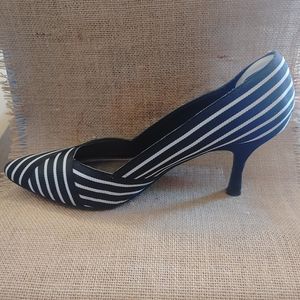 Black and White pumps